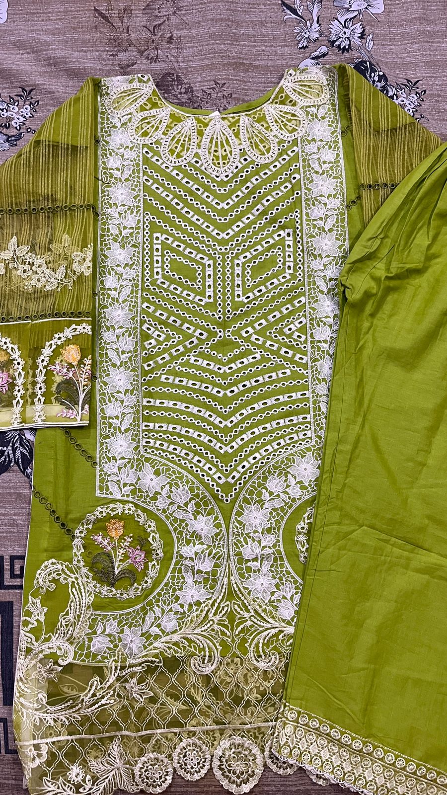 Riwaaje Luxury Pistachio Green Embroidered 3 Piece Suit
